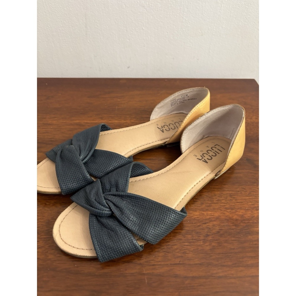 Lucca Lane Women's Darsa Blue Tan Twist Leather Sandal Dorsal Flat Size 7.5M